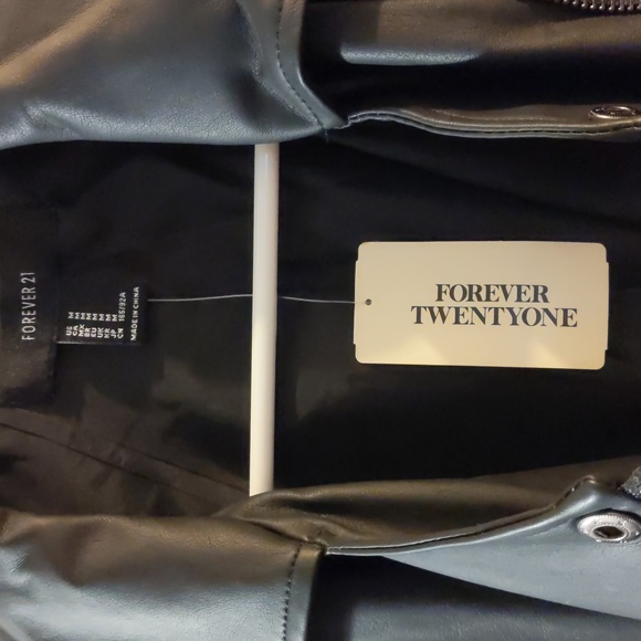 Forever 21 Black Pleather Jacket with Embroidered Design - Picture 4 of 7